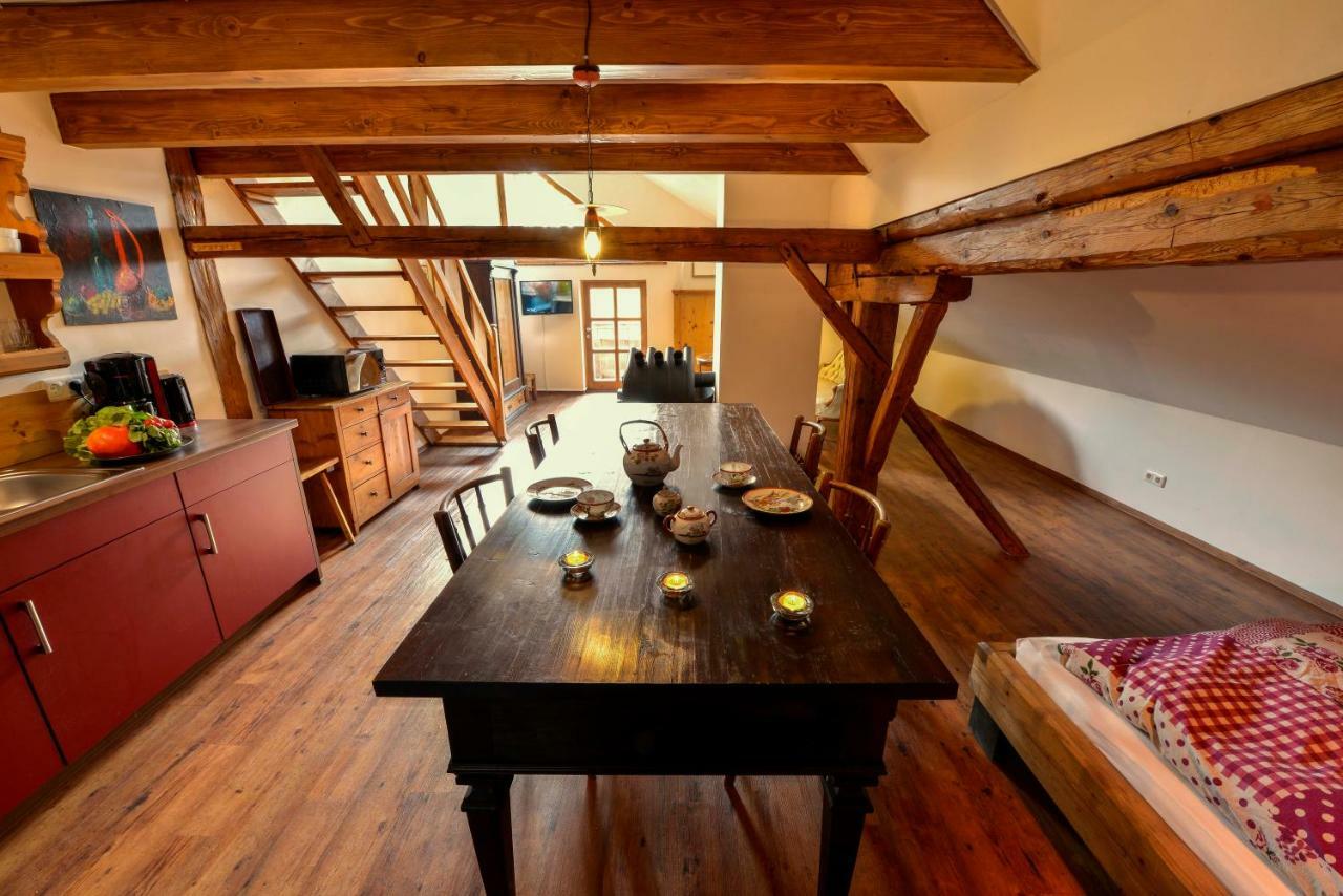 Hofatelier Menacher Aparthotel Neureichenau
